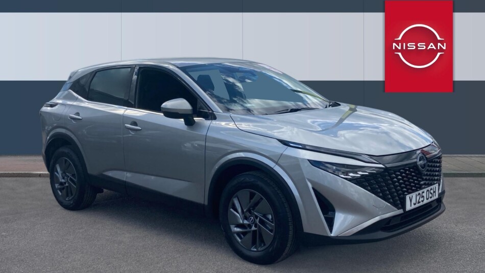 Nissan Qashqai 1.3 DiG-T MH Acenta Premium 5dr Petrol Hatchback